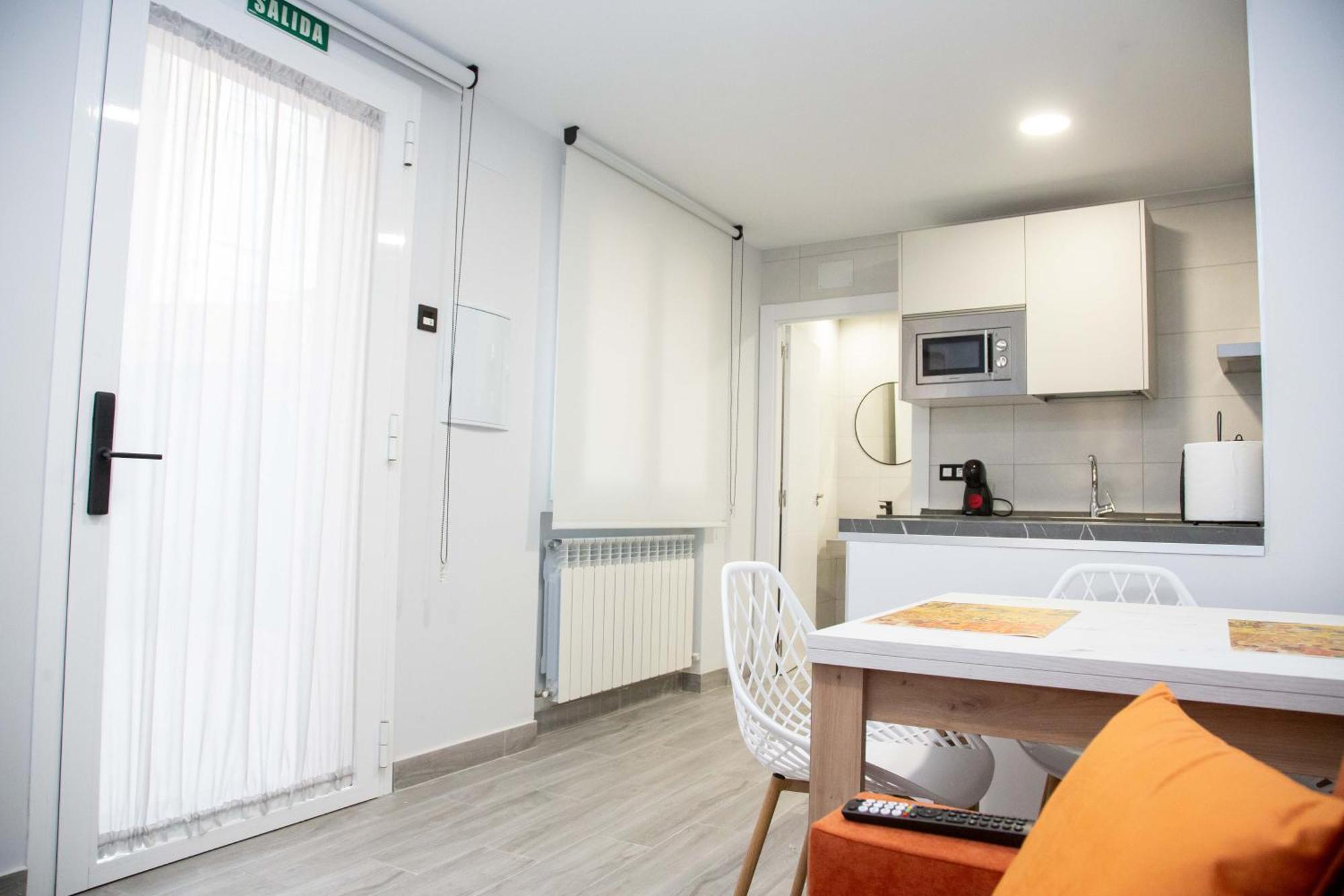 Pregonero Urban Suites - Naranja Soria Kültér fotó